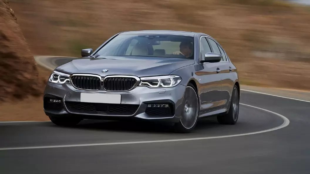 BMW BMW 5 Series photo 2